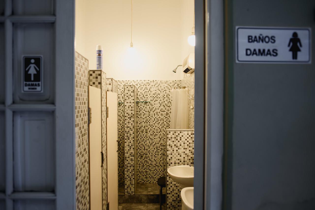 La Plata Hostel エクステリア 写真
